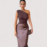 Tilda™ | One-Shoulder-Satin-Maxikleid